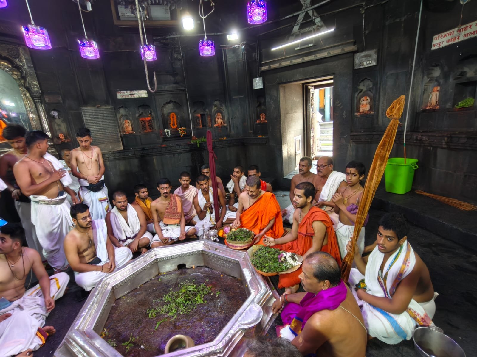 Vishnupad Temple Gaya